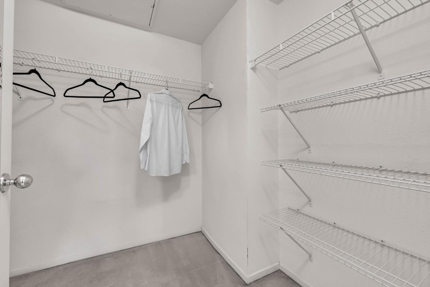 Detail Gallery Image 22 of 38 For 3315 Skyward Pl, San Jose,  CA 95136 - 2 Beds | 2/1 Baths