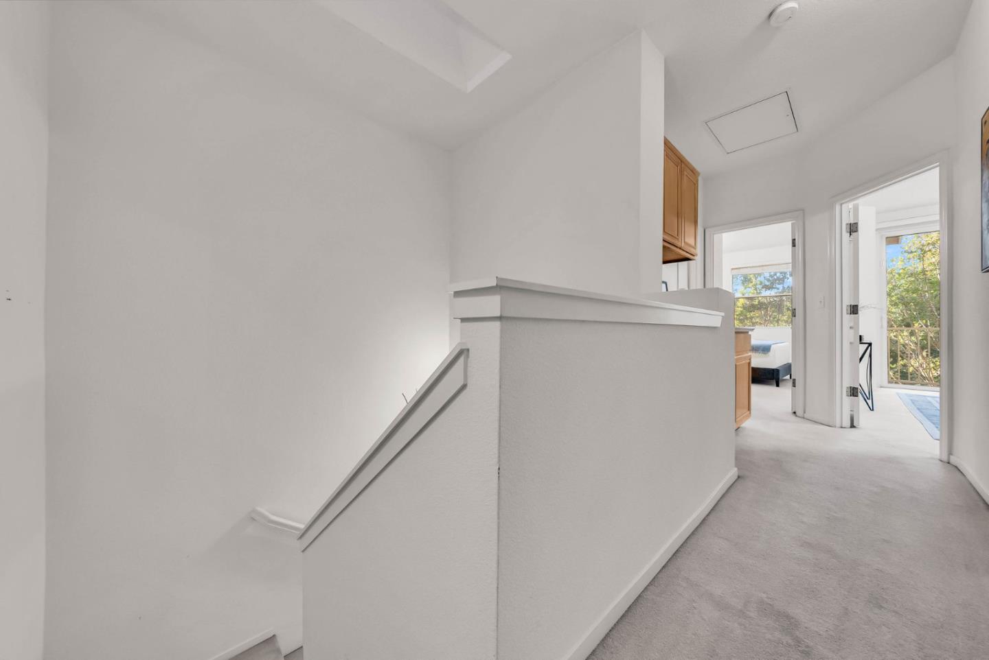 Detail Gallery Image 25 of 38 For 3315 Skyward Pl, San Jose,  CA 95136 - 2 Beds | 2/1 Baths