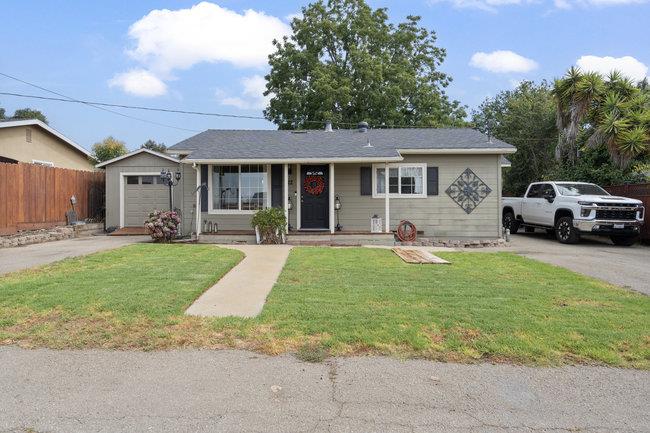Detail Gallery Image 2 of 51 For 22 Heiner Rd, Watsonville,  CA 95076 - 3 Beds | 2 Baths