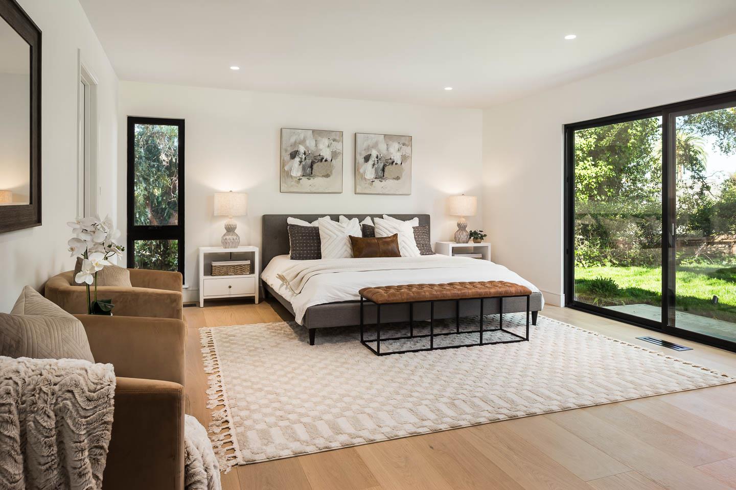 Detail Gallery Image 7 of 13 For 340 Arden Rd, Hillsborough,  CA 94010 - 4 Beds | 3/1 Baths
