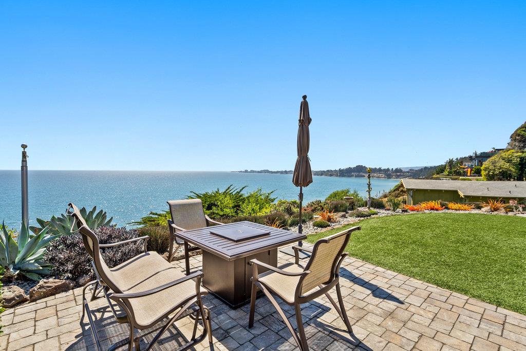 Detail Gallery Image 49 of 72 For 721 Seacliff Dr, Aptos,  CA 95003 - 3 Beds | 2 Baths