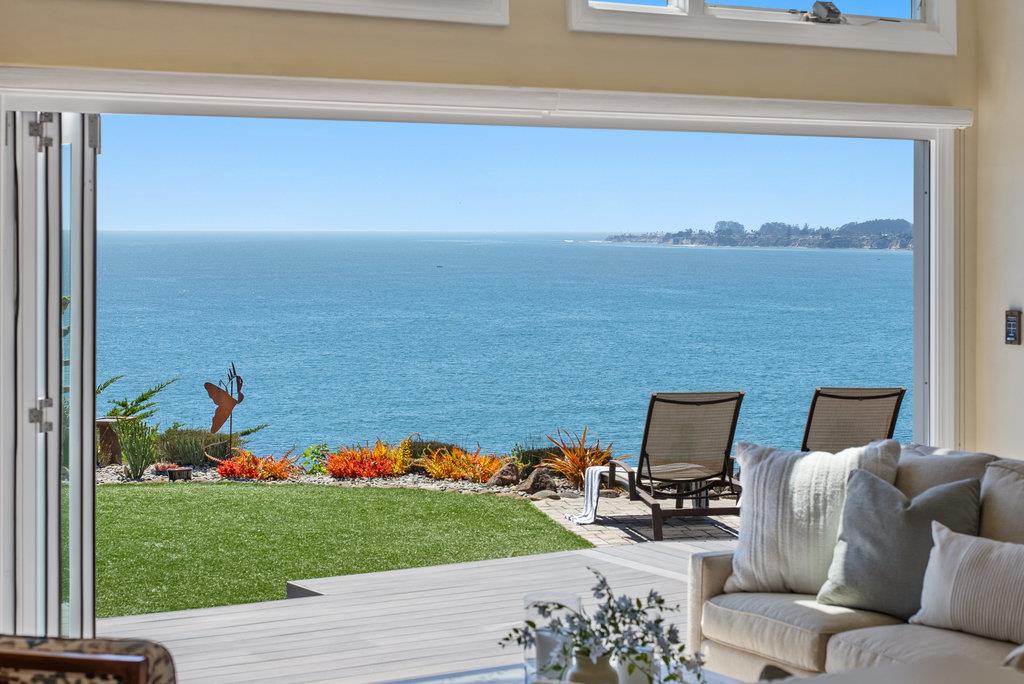 Detail Gallery Image 5 of 72 For 721 Seacliff Dr, Aptos,  CA 95003 - 3 Beds | 2 Baths