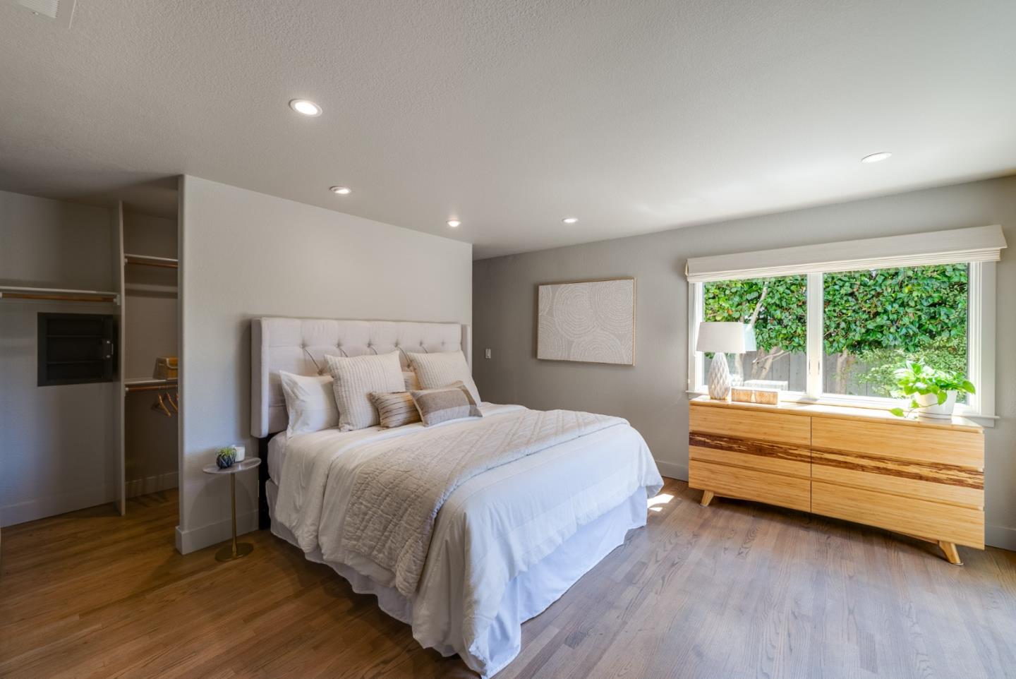Detail Gallery Image 21 of 33 For 210 Venetian Rd, Aptos,  CA 95003 - 3 Beds | 2/1 Baths