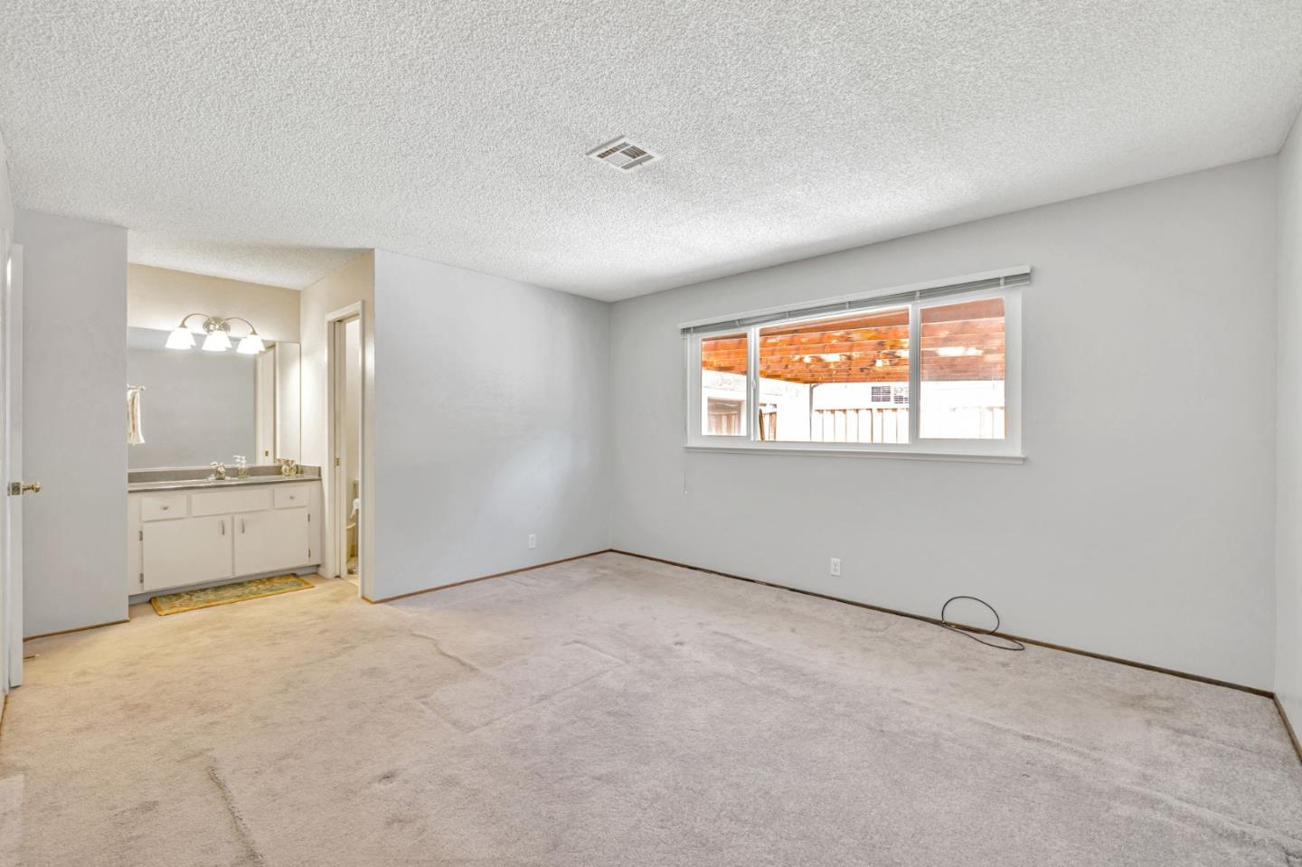 Detail Gallery Image 32 of 48 For 3910 Edenwood Dr, San Jose,  CA 95121 - 3 Beds | 2 Baths