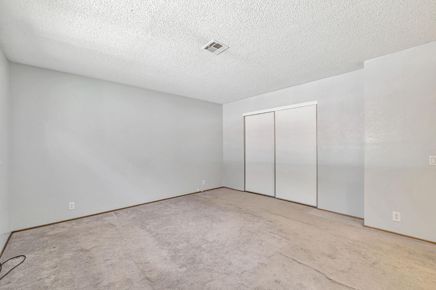 Detail Gallery Image 34 of 48 For 3910 Edenwood Dr, San Jose,  CA 95121 - 3 Beds | 2 Baths