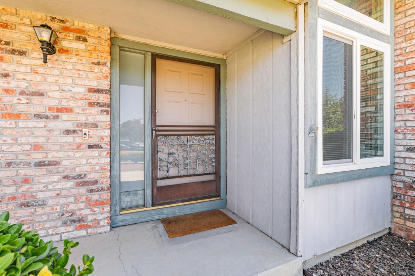 Detail Gallery Image 4 of 48 For 3910 Edenwood Dr, San Jose,  CA 95121 - 3 Beds | 2 Baths