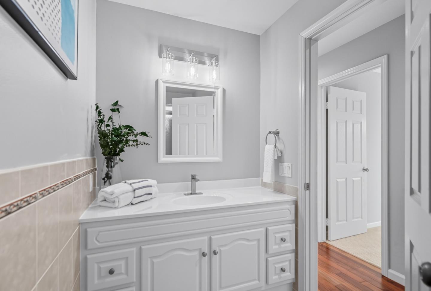 Detail Gallery Image 28 of 36 For 1353 Spoonbill Way, Sunnyvale,  CA 94087 - 4 Beds | 2 Baths