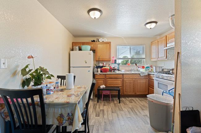 Detail Gallery Image 10 of 41 For 723-725 Kilbreth, Salinas,  CA 93905 - – Beds | – Baths