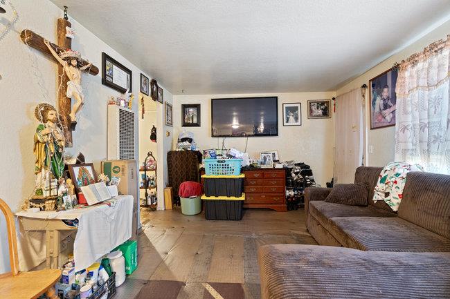 Detail Gallery Image 15 of 41 For 723-725 Kilbreth, Salinas,  CA 93905 - – Beds | – Baths