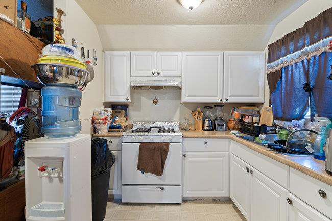 Detail Gallery Image 17 of 41 For 723-725 Kilbreth, Salinas,  CA 93905 - – Beds | – Baths