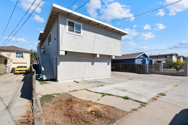 Detail Gallery Image 32 of 41 For 723-725 Kilbreth, Salinas,  CA 93905 - – Beds | – Baths