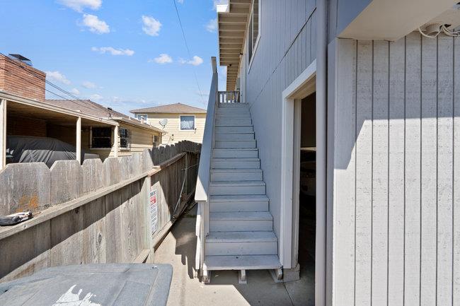 Detail Gallery Image 4 of 41 For 723-725 Kilbreth, Salinas,  CA 93905 - – Beds | – Baths