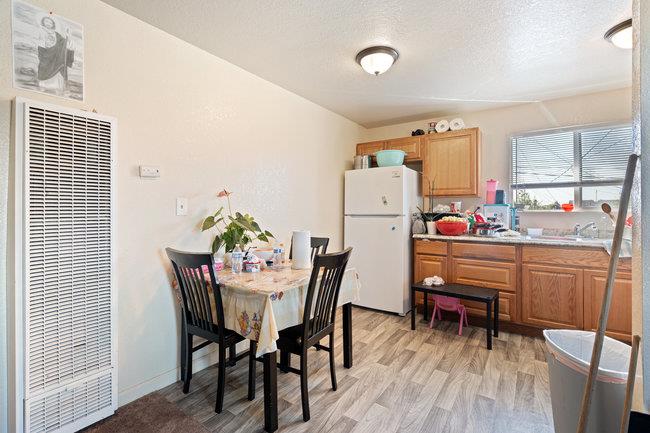 Detail Gallery Image 9 of 41 For 723-725 Kilbreth, Salinas,  CA 93905 - – Beds | – Baths