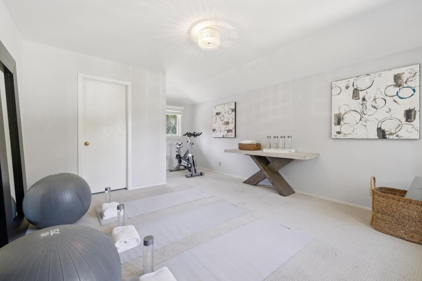 Detail Gallery Image 24 of 43 For 51 Toyon Rd, Atherton,  CA 94027 - 6 Beds | 3/2 Baths