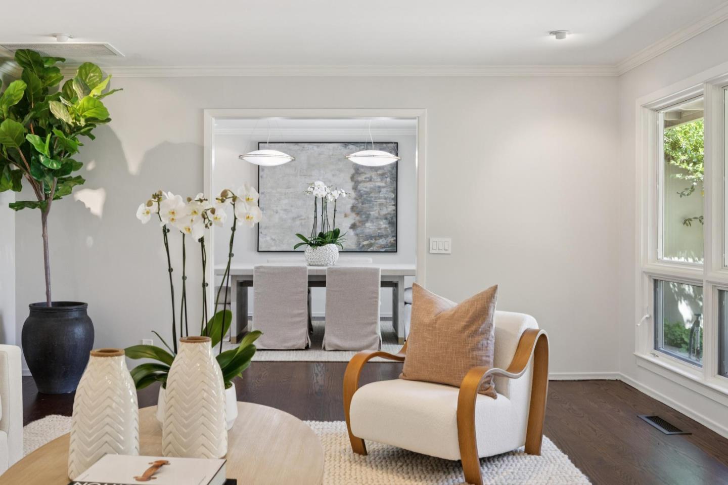 Detail Gallery Image 7 of 43 For 51 Toyon Rd, Atherton,  CA 94027 - 6 Beds | 3/2 Baths