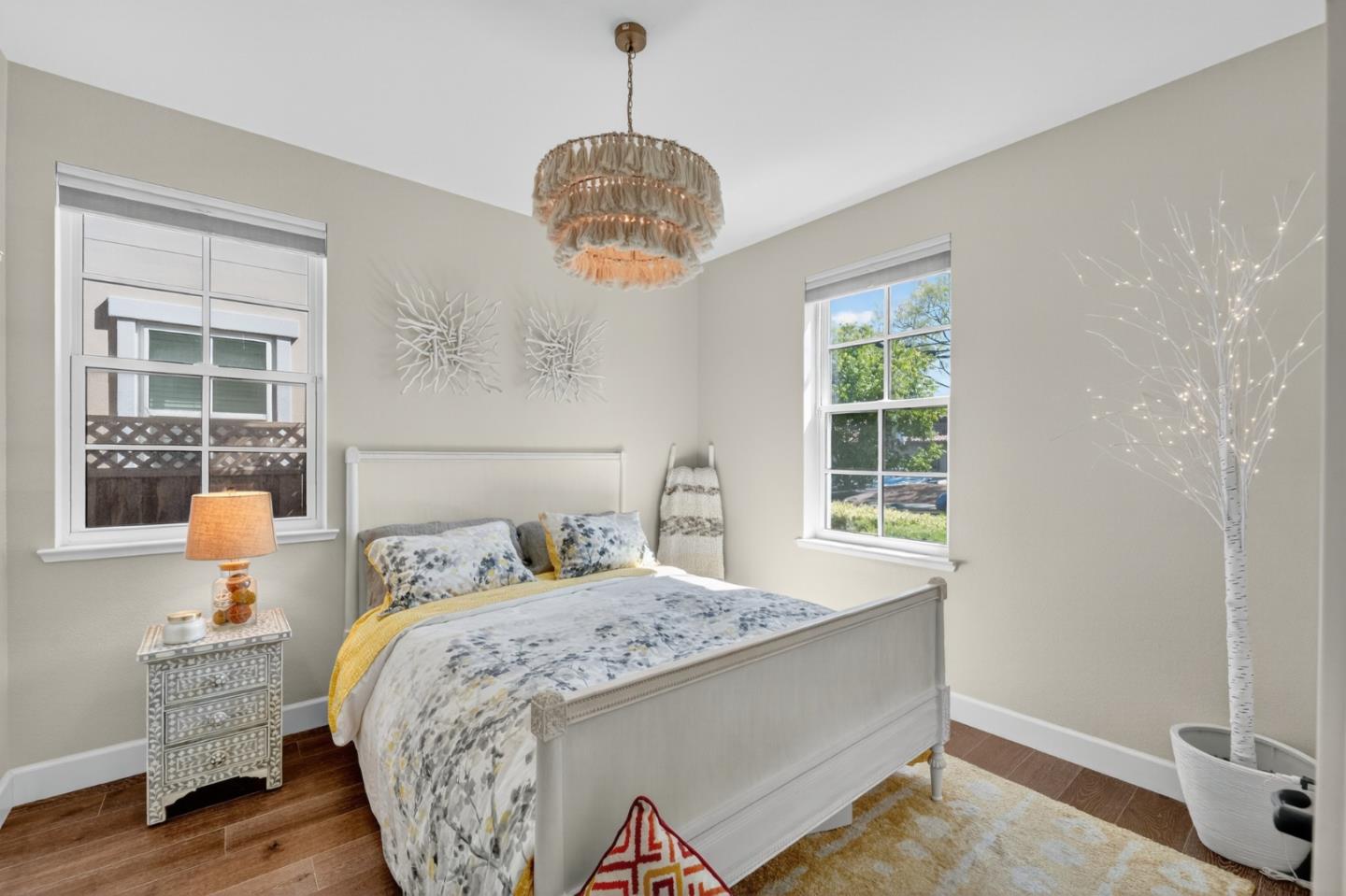 Detail Gallery Image 19 of 24 For 14145 Capri Dr, Los Gatos,  CA 95032 - 4 Beds | 3 Baths