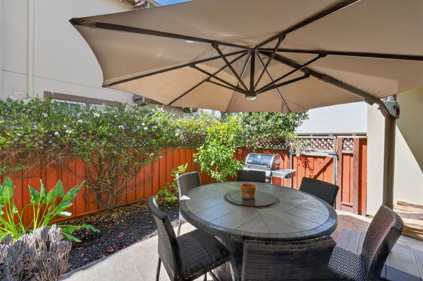 Detail Gallery Image 23 of 24 For 14145 Capri Dr, Los Gatos,  CA 95032 - 4 Beds | 3 Baths