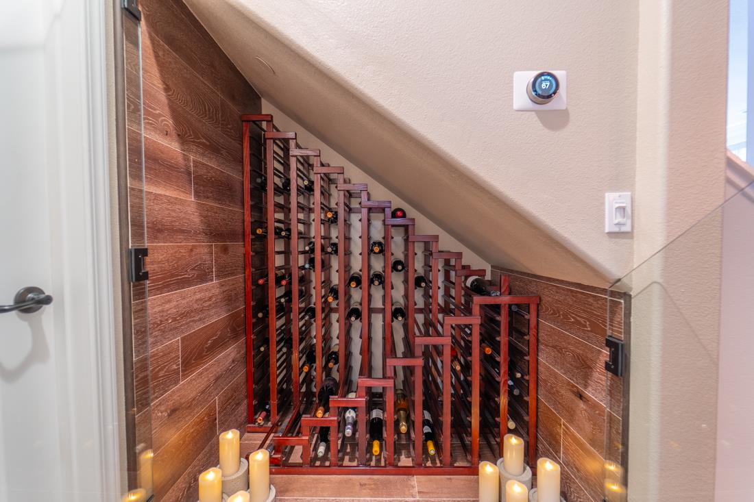 Detail Gallery Image 6 of 24 For 14145 Capri Dr, Los Gatos,  CA 95032 - 4 Beds | 3 Baths