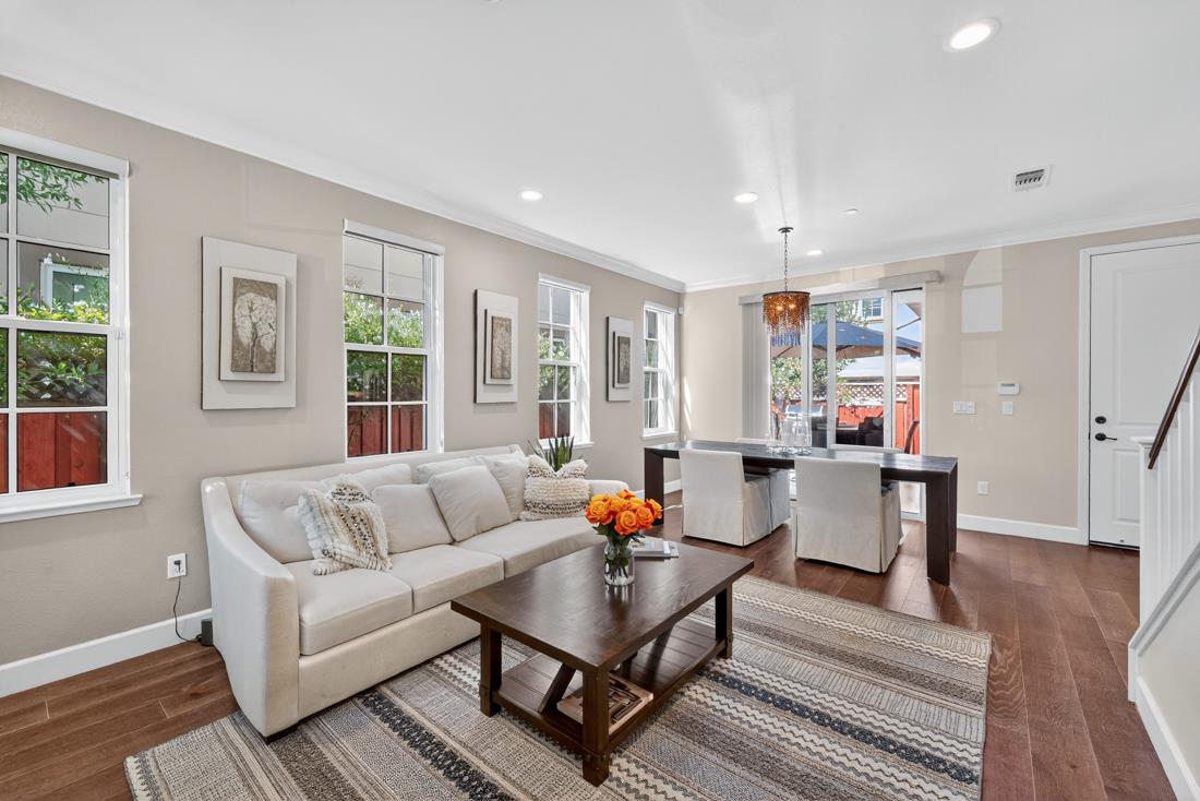 Detail Gallery Image 7 of 24 For 14145 Capri Dr, Los Gatos,  CA 95032 - 4 Beds | 3 Baths