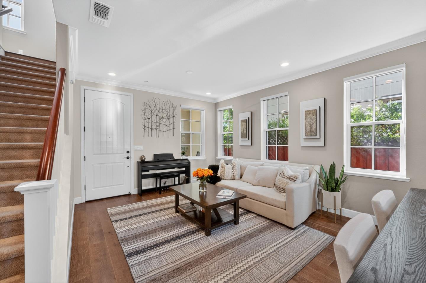 Detail Gallery Image 9 of 24 For 14145 Capri Dr, Los Gatos,  CA 95032 - 4 Beds | 3 Baths