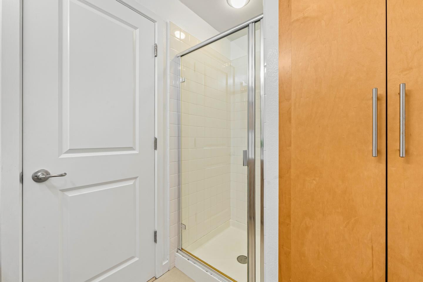 Detail Gallery Image 25 of 50 For 3180 Berryessa St, Palo Alto,  CA 94303 - 3 Beds | 3/1 Baths