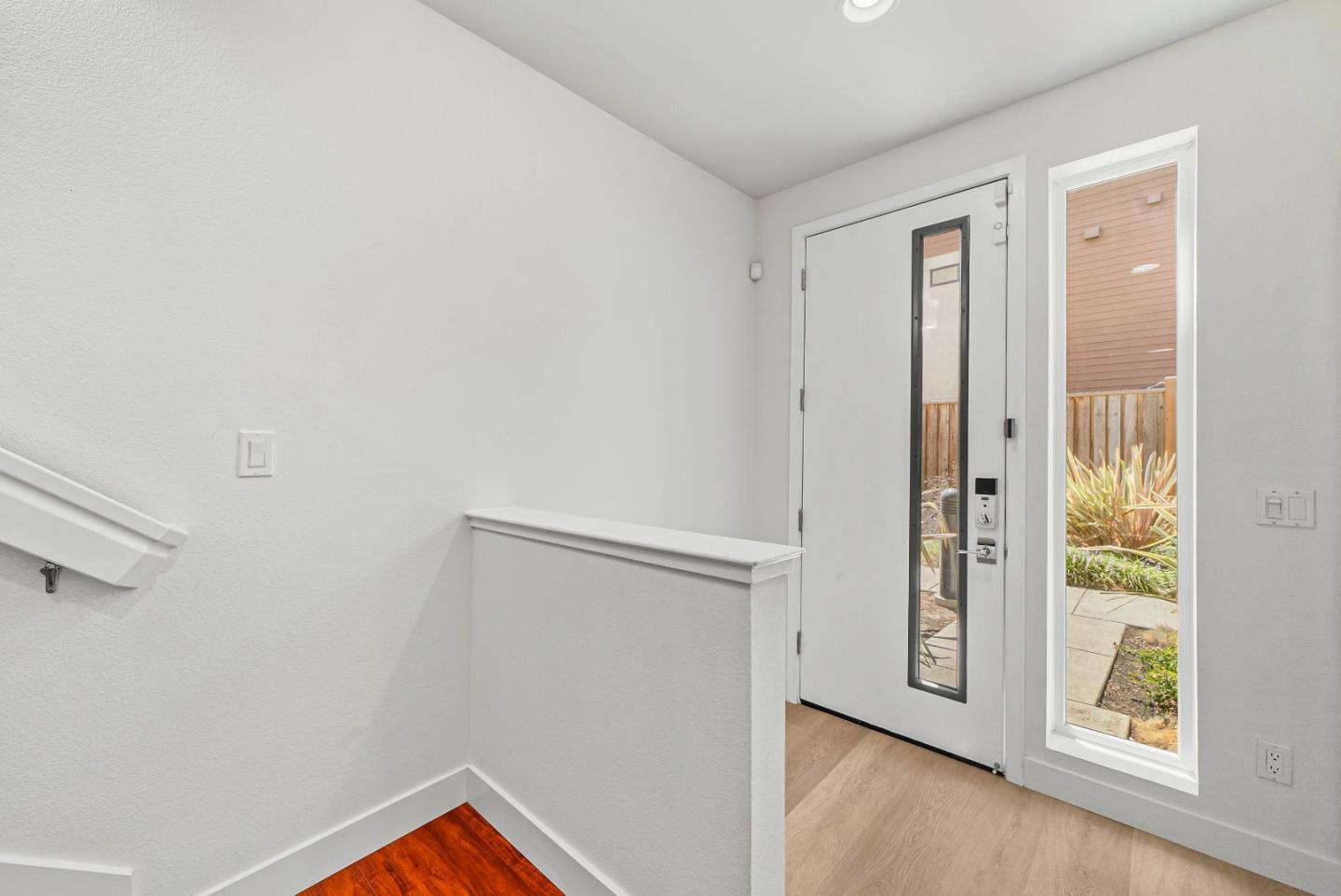 Detail Gallery Image 3 of 50 For 3180 Berryessa St, Palo Alto,  CA 94303 - 3 Beds | 3/1 Baths