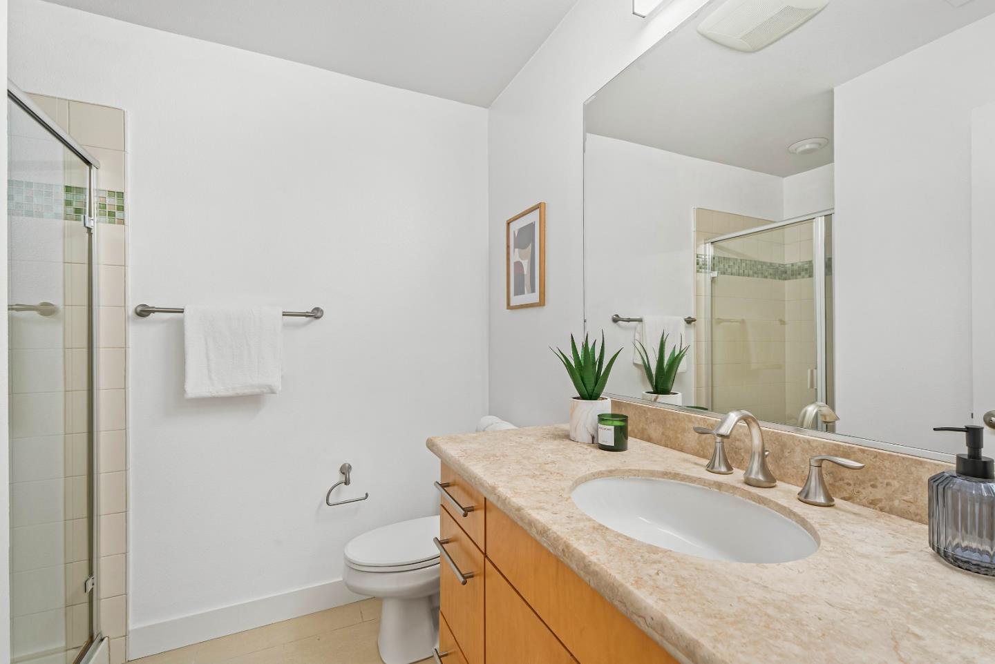 Detail Gallery Image 30 of 50 For 3180 Berryessa St, Palo Alto,  CA 94303 - 3 Beds | 3/1 Baths