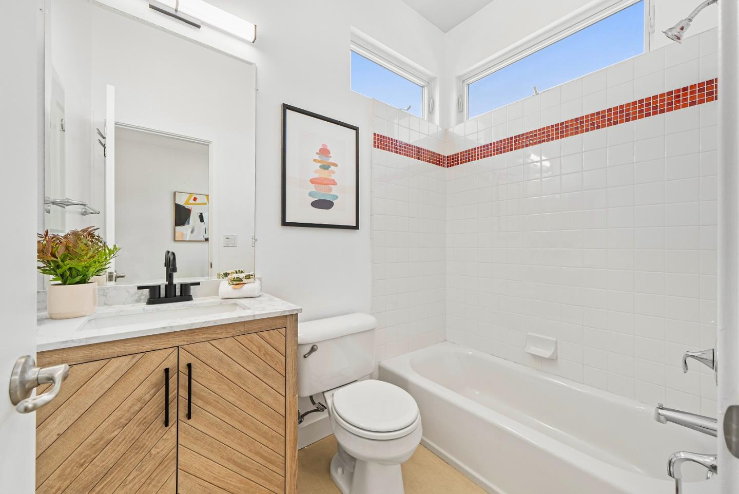 Detail Gallery Image 33 of 50 For 3180 Berryessa St, Palo Alto,  CA 94303 - 3 Beds | 3/1 Baths