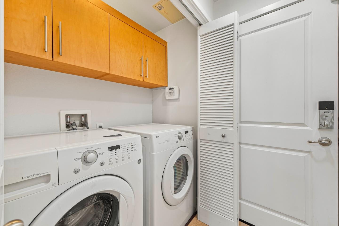 Detail Gallery Image 34 of 50 For 3180 Berryessa St, Palo Alto,  CA 94303 - 3 Beds | 3/1 Baths