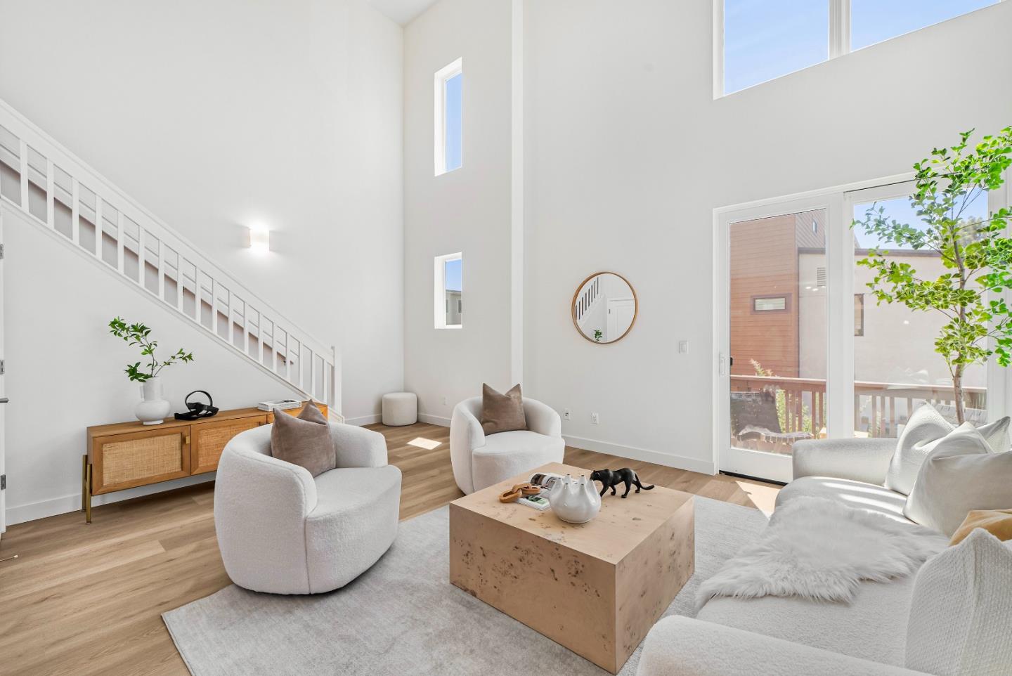 Detail Gallery Image 6 of 50 For 3180 Berryessa St, Palo Alto,  CA 94303 - 3 Beds | 3/1 Baths