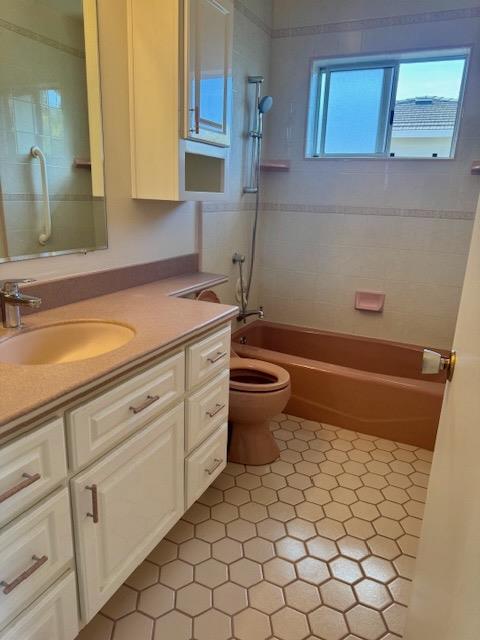 Detail Gallery Image 18 of 27 For 1432 Montelegre Dr, San Jose,  CA 95120 - 3 Beds | 2/1 Baths
