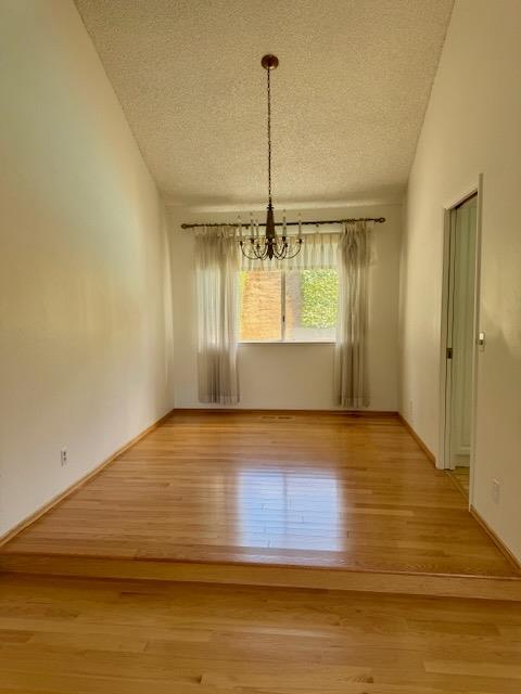 Detail Gallery Image 5 of 27 For 1432 Montelegre Dr, San Jose,  CA 95120 - 3 Beds | 2/1 Baths