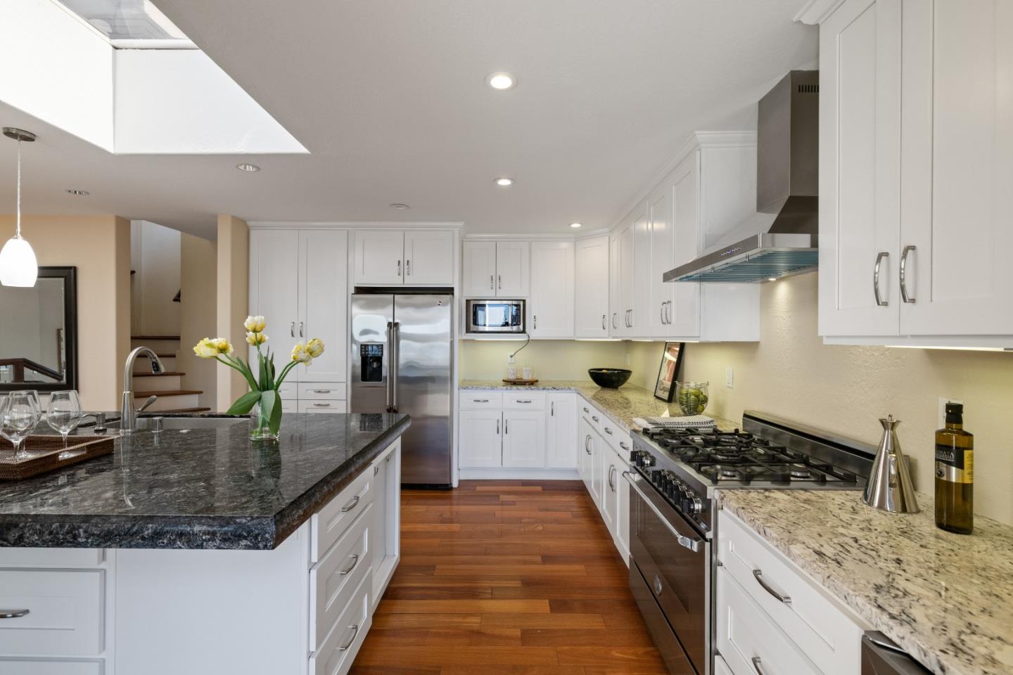 Detail Gallery Image 23 of 71 For 115 Del Monte Rd, El Granada,  CA 94018 - 3 Beds | 3/1 Baths