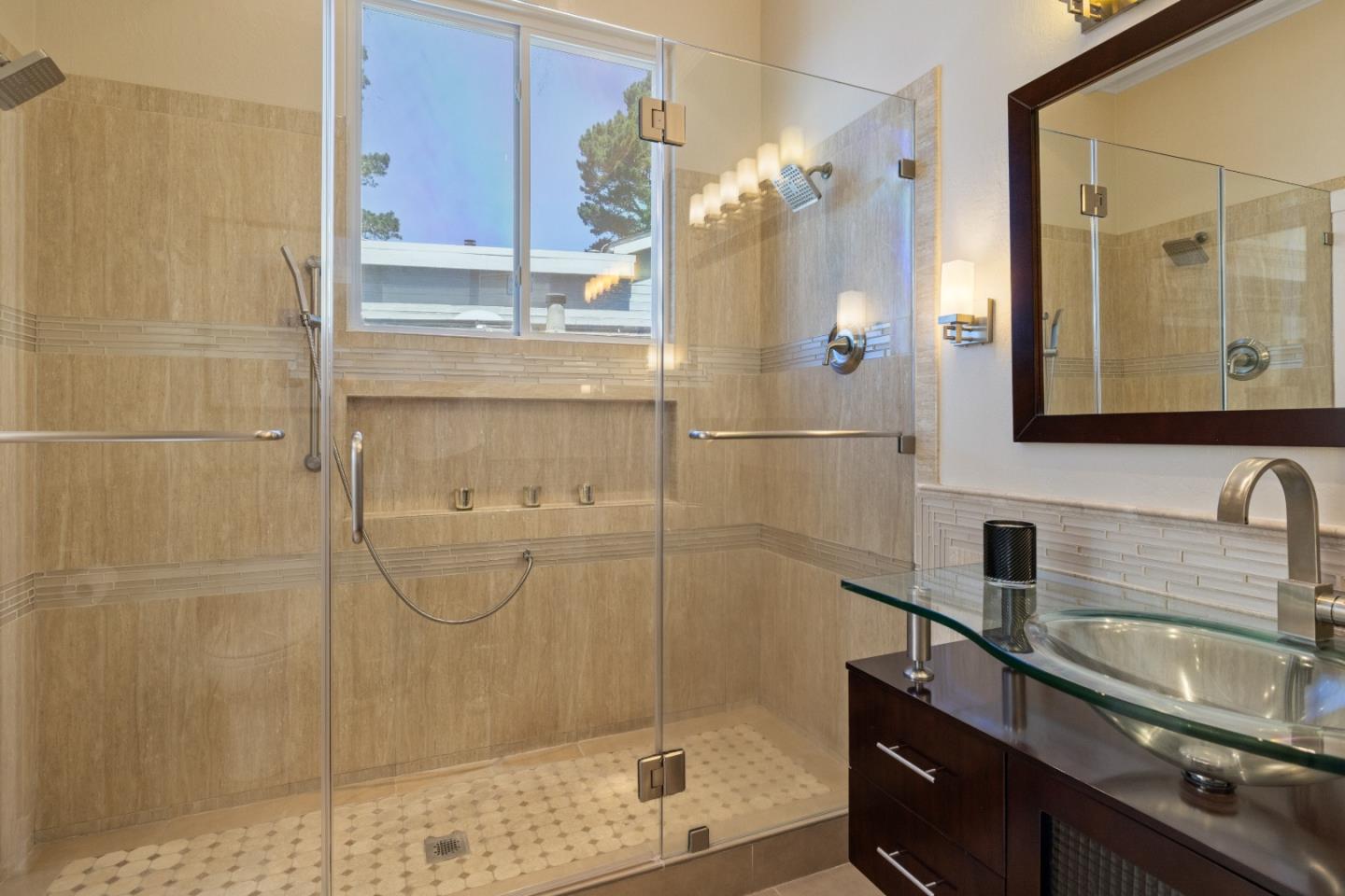 Detail Gallery Image 30 of 71 For 115 Del Monte Rd, El Granada,  CA 94018 - 3 Beds | 3/1 Baths