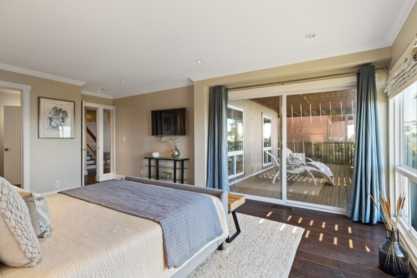 Detail Gallery Image 43 of 71 For 115 Del Monte Rd, El Granada,  CA 94018 - 3 Beds | 3/1 Baths