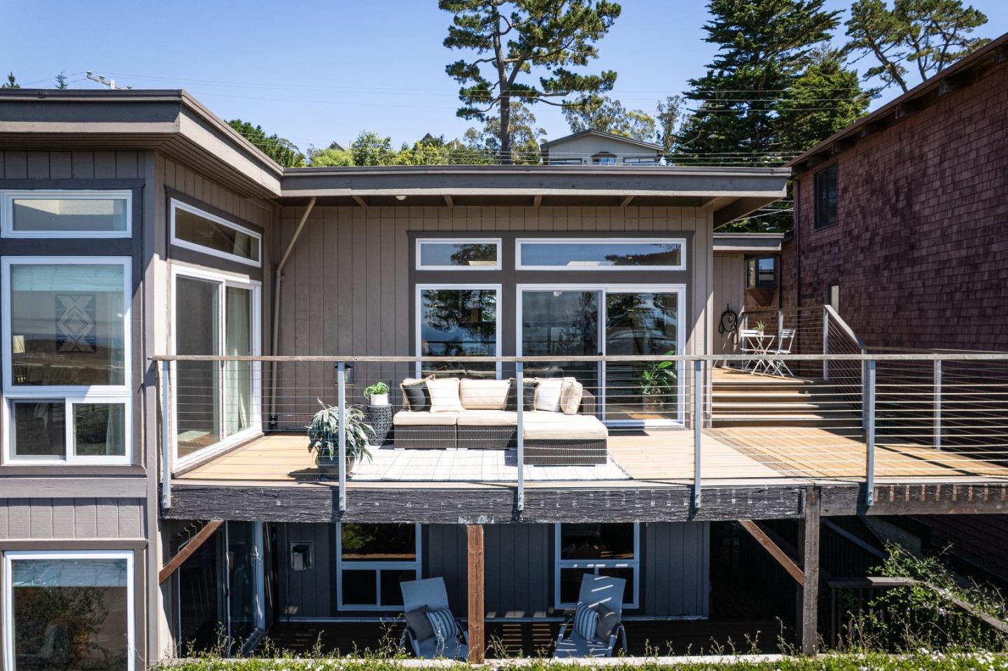 Detail Gallery Image 61 of 71 For 115 Del Monte Rd, El Granada,  CA 94018 - 3 Beds | 3/1 Baths