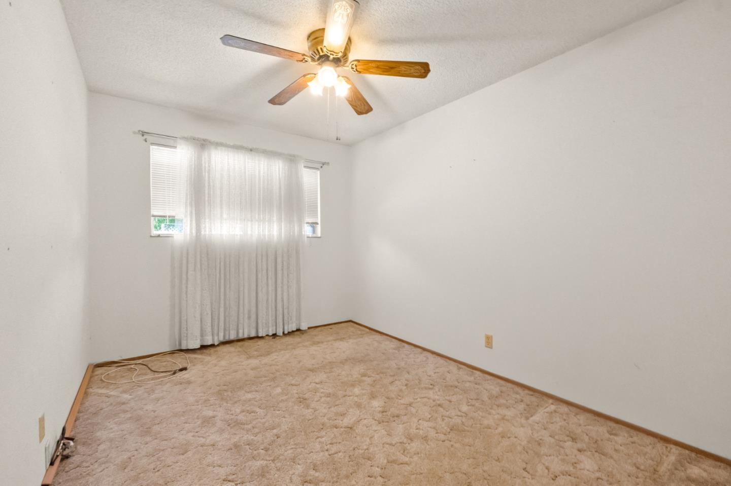 Detail Gallery Image 14 of 16 For 35172 Lancero St, Fremont,  CA 94536 - 4 Beds | 2 Baths