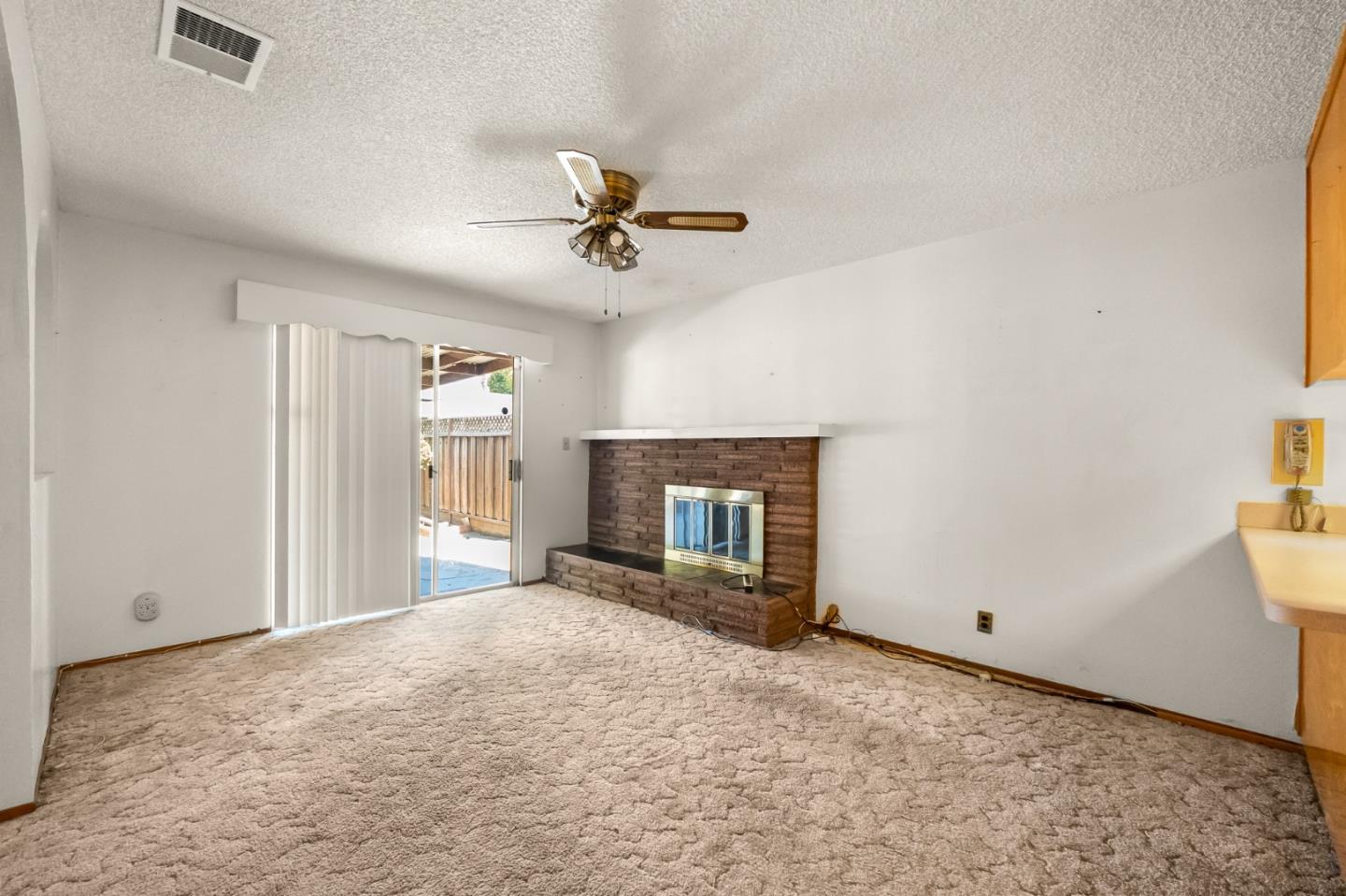 Detail Gallery Image 7 of 16 For 35172 Lancero St, Fremont,  CA 94536 - 4 Beds | 2 Baths
