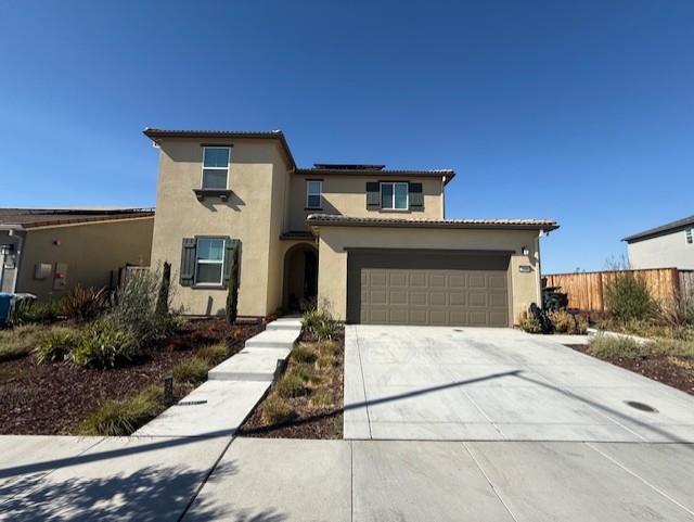 Detail Gallery Image 2 of 7 For 1900 Lotus Ct, Hollister,  CA 95023 - 5 Beds | 4 Baths