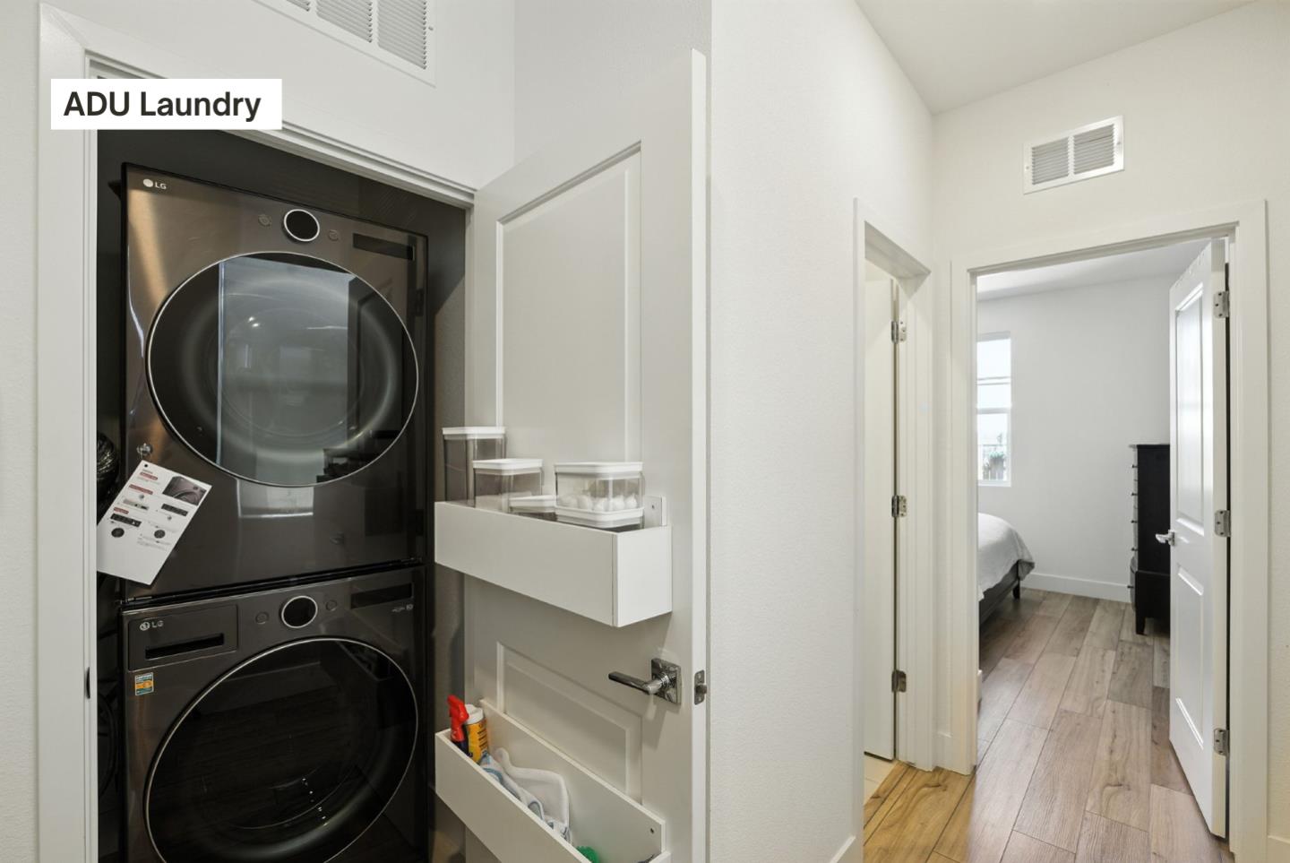 Detail Gallery Image 53 of 65 For 1900 Lotus Ct, Hollister,  CA 95023 - 5 Beds | 4 Baths
