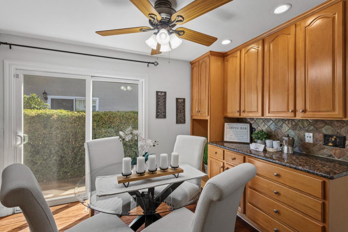 Detail Gallery Image 12 of 32 For 6375 San Anselmo Way, San Jose,  CA 95119 - 2 Beds | 2 Baths
