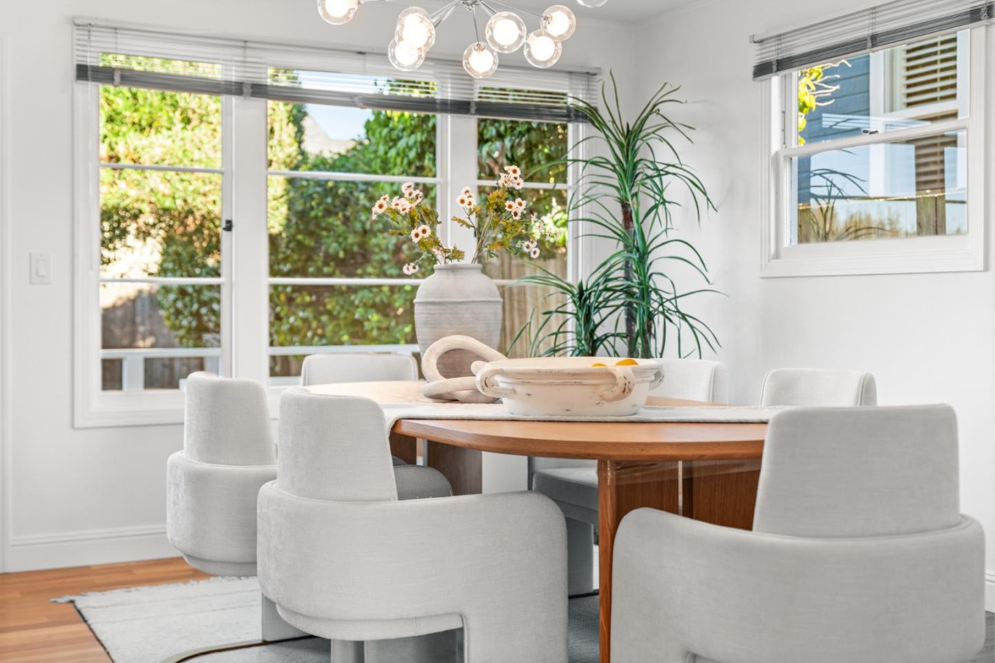 Detail Gallery Image 13 of 57 For 532 Cedar Ave, San Bruno,  CA 94066 - 3 Beds | 1/1 Baths