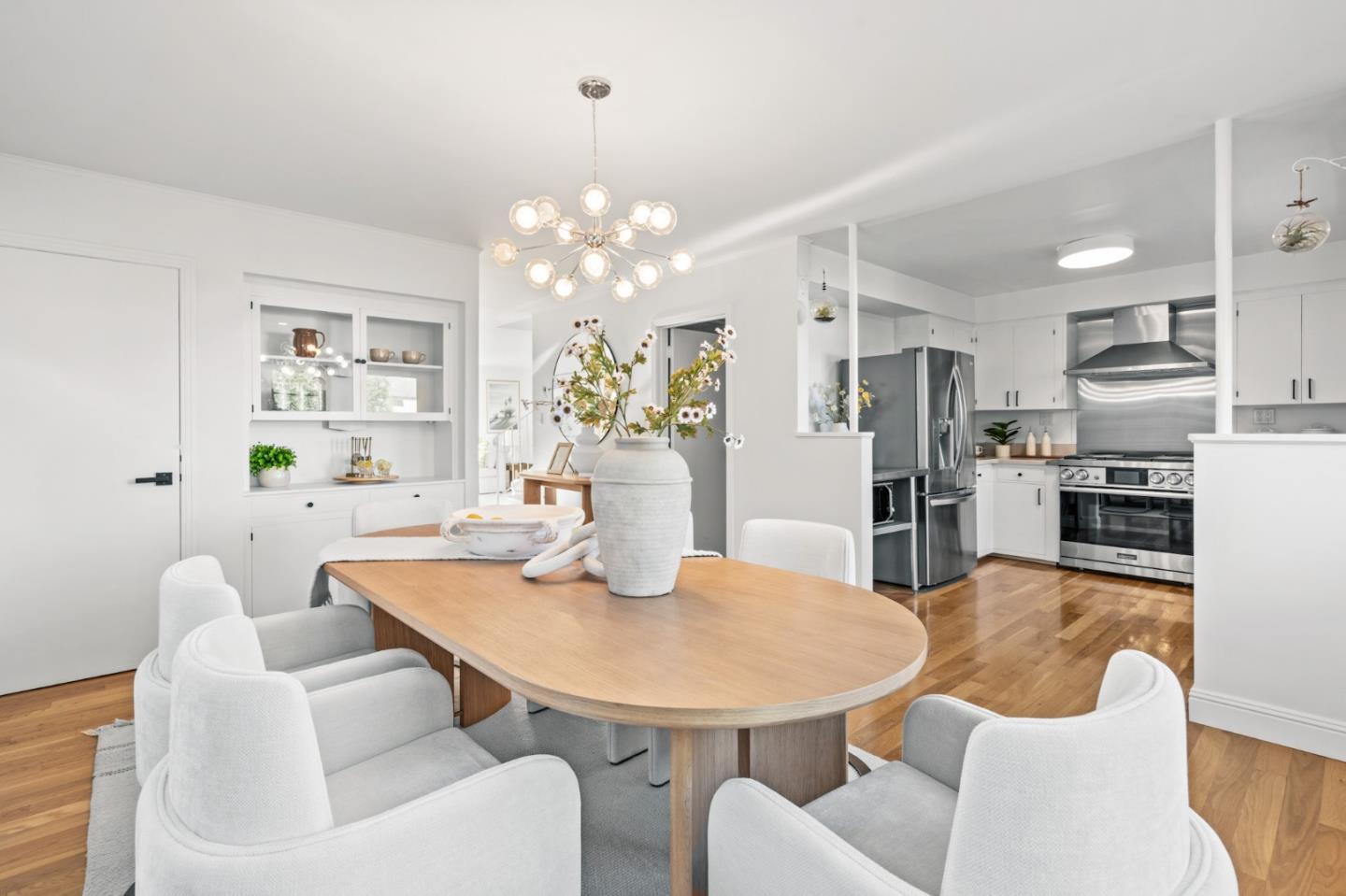 Detail Gallery Image 15 of 57 For 532 Cedar Ave, San Bruno,  CA 94066 - 3 Beds | 1/1 Baths