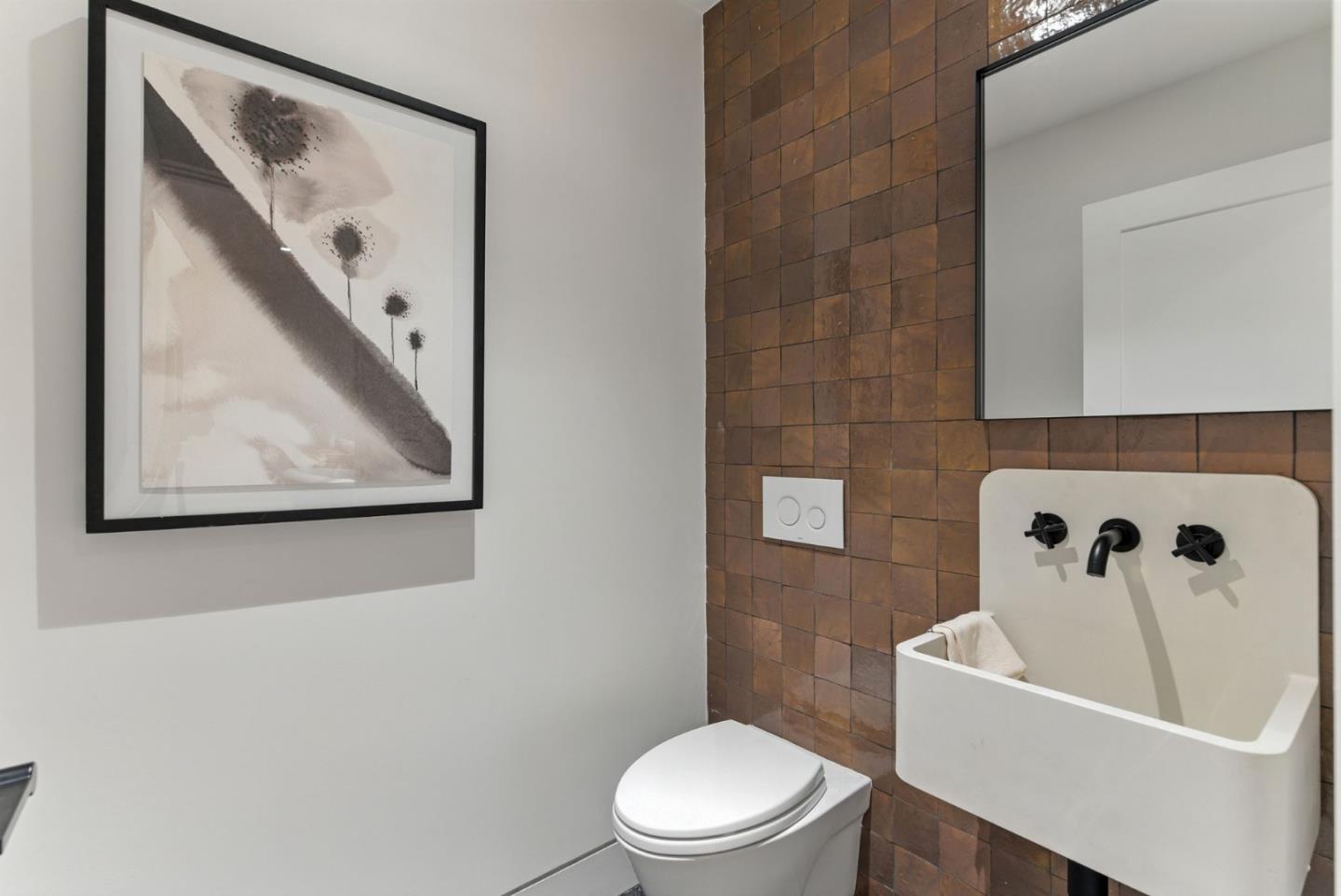 Detail Gallery Image 37 of 42 For 633 Manzanita Ave, Corte Madera,  CA 94925 - 4 Beds | 4/1 Baths