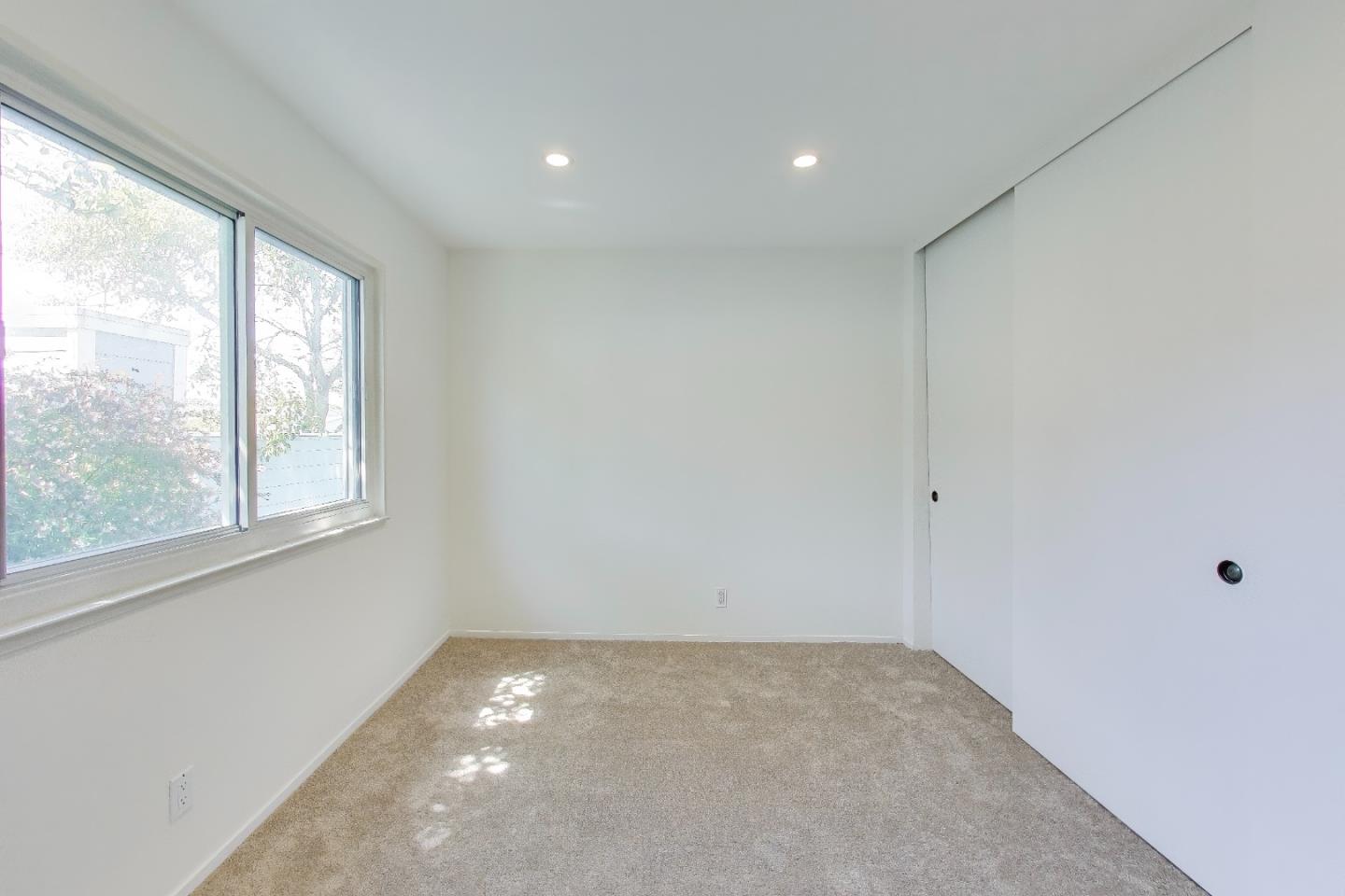Detail Gallery Image 15 of 20 For 286 Barbara Ln, Daly City,  CA 94015 - 2 Beds | 1/1 Baths