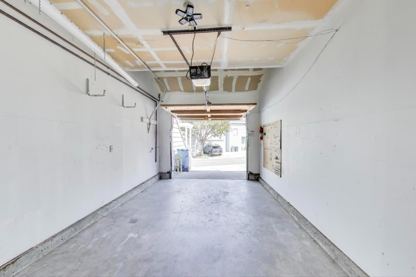 Detail Gallery Image 18 of 20 For 286 Barbara Ln, Daly City,  CA 94015 - 2 Beds | 1/1 Baths