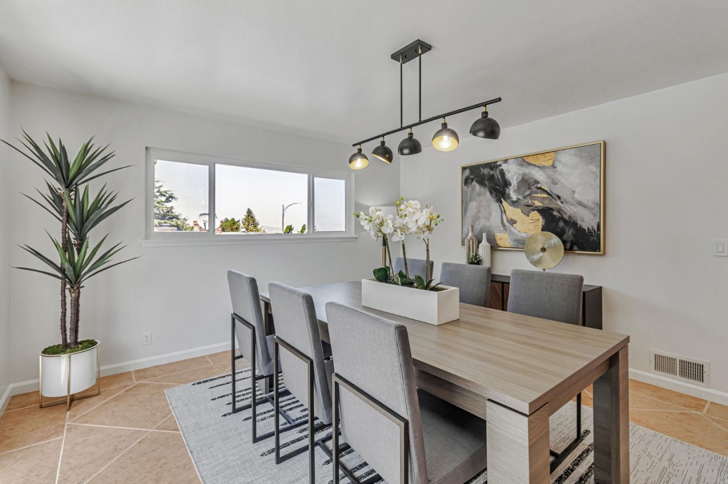 Detail Gallery Image 13 of 49 For 1083 W Hillsdale Blvd, San Mateo,  CA 94403 - 3 Beds | 2 Baths