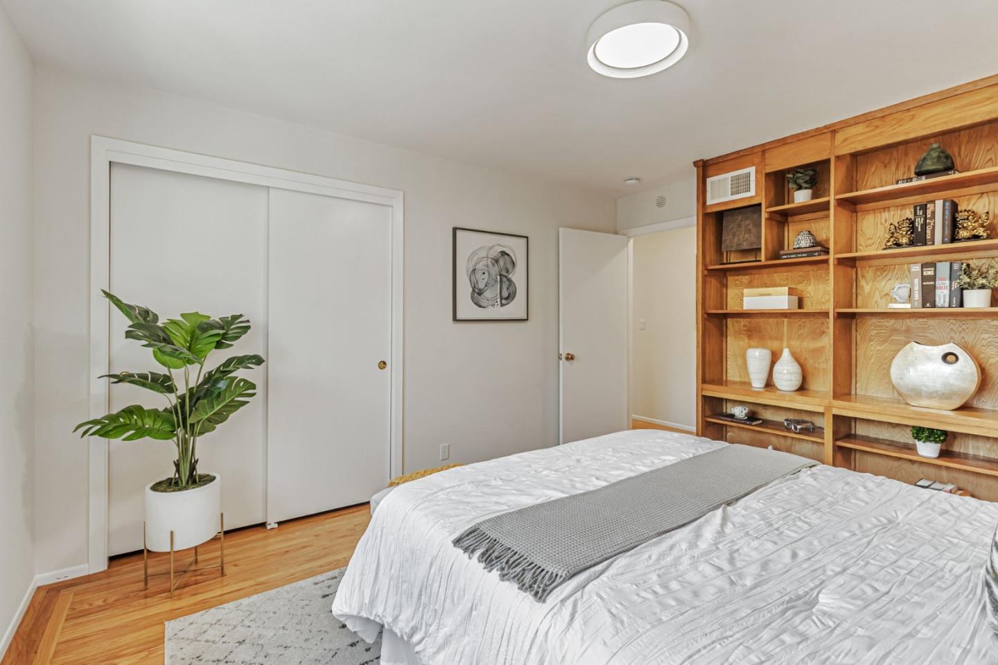 Detail Gallery Image 21 of 49 For 1083 W Hillsdale Blvd, San Mateo,  CA 94403 - 3 Beds | 2 Baths