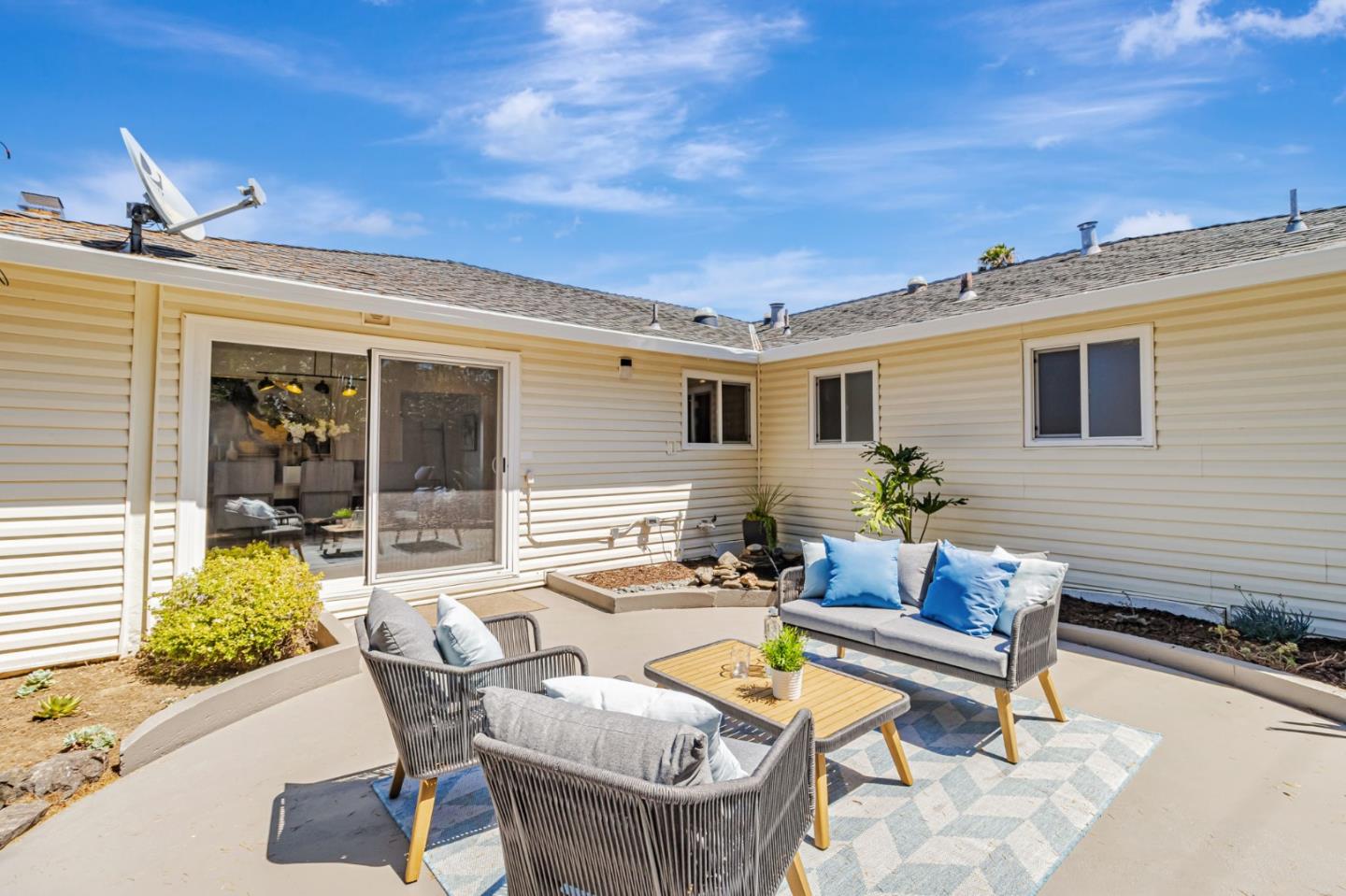 Detail Gallery Image 34 of 49 For 1083 W Hillsdale Blvd, San Mateo,  CA 94403 - 3 Beds | 2 Baths