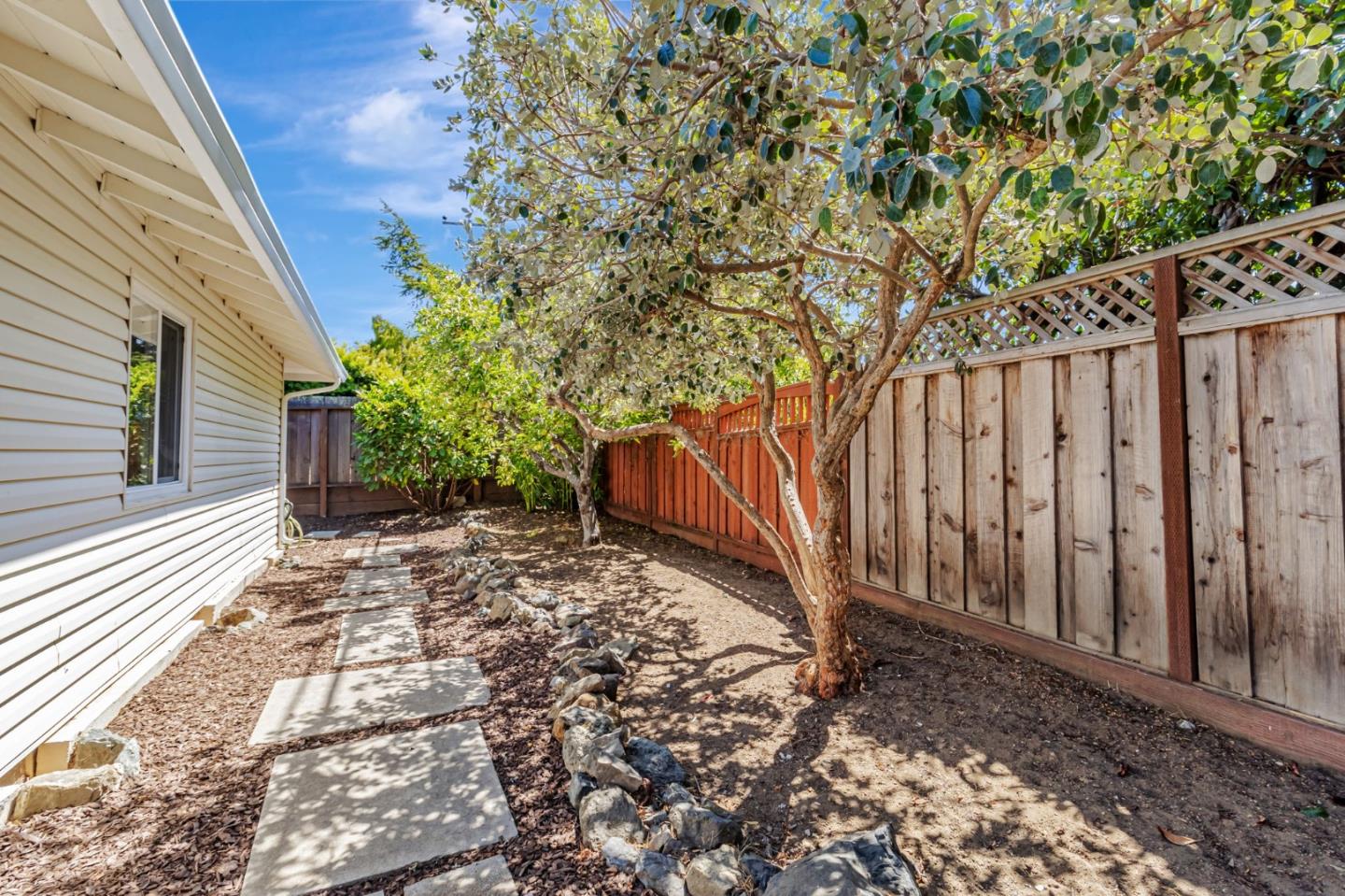 Detail Gallery Image 37 of 49 For 1083 W Hillsdale Blvd, San Mateo,  CA 94403 - 3 Beds | 2 Baths